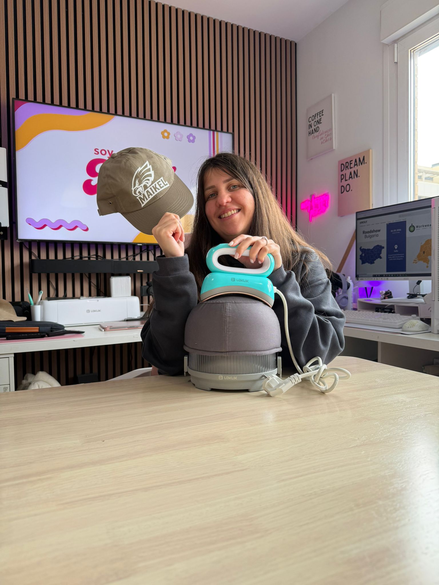 Genera ingresos desde casa creando productos personalizados con DTF