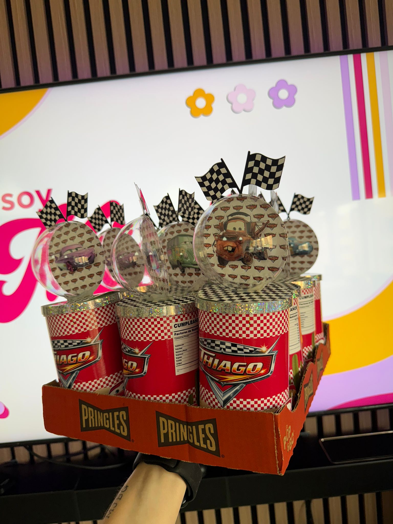 Diseño Pringles Formato Silhouette y Canva